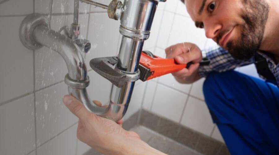 Local sewer line repair in Mount Calm, TX